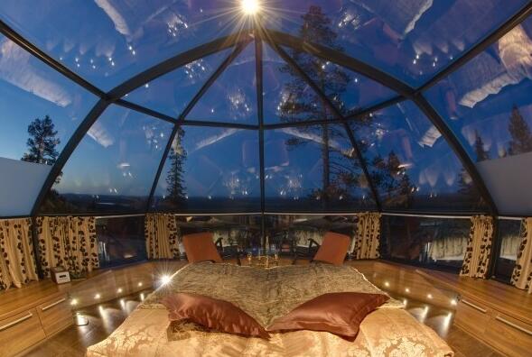 星空當被子:揭秘十大露天臥室酒店