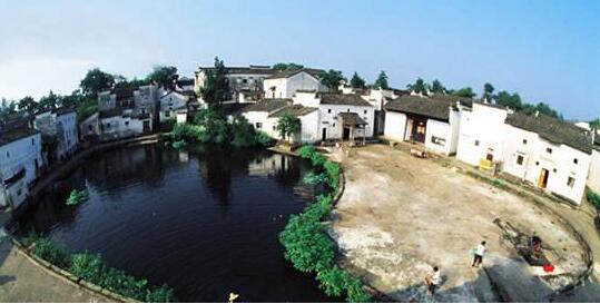 人少景美！五一小長(cháng)假最適合出游的的當地